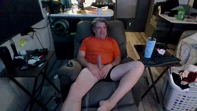 lateniter online show from 28, 4, 2026