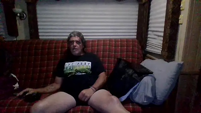 Snapshot of lateniter chatting on 17, 5, 2026 lateniter online show from 17, 5, 2026