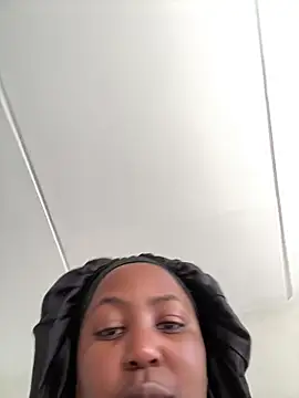 officialkhakes za online show from 29, 4, 2026