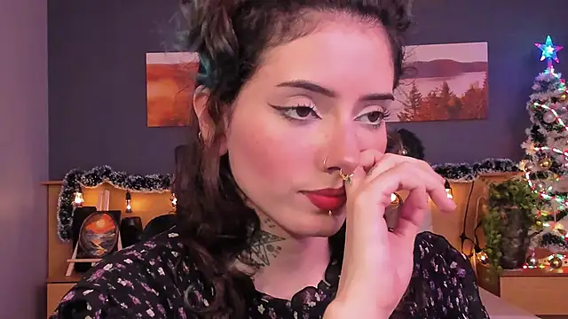 Snapshot of LiliJones_ chatting on 11, 12, 2024 LiliJones online show from 11, 12, 2024