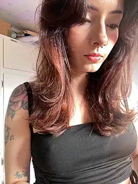 Snapshot of LiliJones_ chatting on 11, 9, 2025 LiliJones online show from 11, 9, 2025