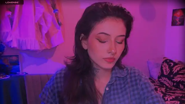 LiliJones  online show from 28, 3, 2026