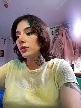 LiliJones  online show from 27, 4, 2026