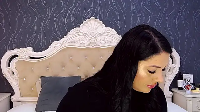 Lauren Saint online show from 23, 11, 2025