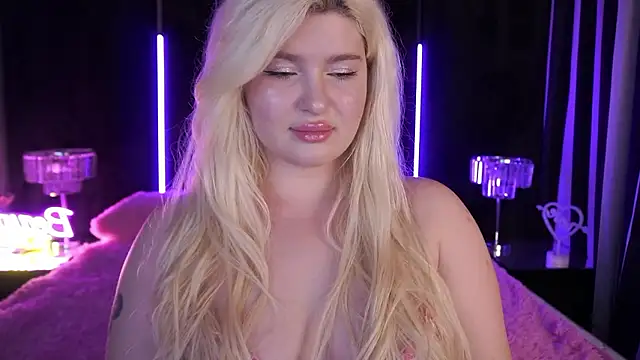 CocoSecretss online show from 2, 12, 2024