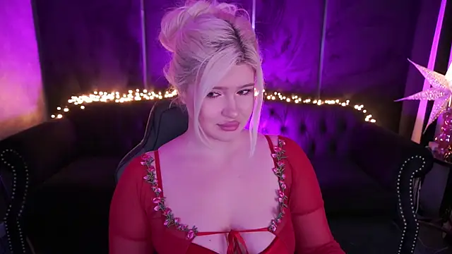 CocoSecretss online show from 23, 4, 2026