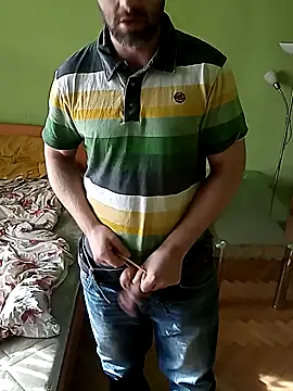 Snapshot of Piter9023 chatting on 8, 2, 2025 Piter9023 online show from 8, 2, 2025