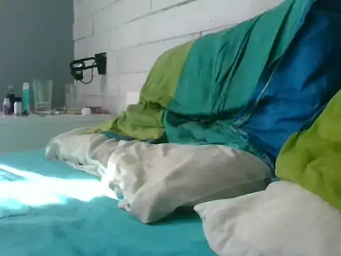 Snapshot of Piter9023 chatting on 21, 9, 2025 Piter9023 online show from 21, 9, 2025