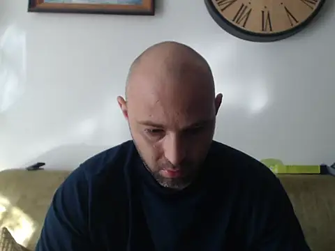 Snapshot of Piter9023 chatting on 20, 10, 2025 Piter9023 online show from 20, 10, 2025