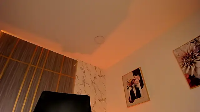 Dollar-girl online show from 8, 3, 2026