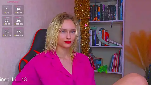 Angelina  1 online show from 24, 12, 2024