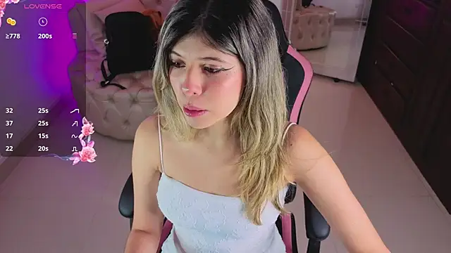 NATAASHA    online show from 18, 4, 2026