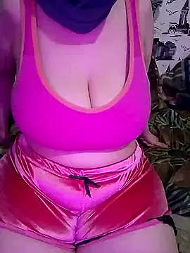 Snapshot of perfect_cums chatting on 3, 1, 2025 perfect cums online show from 3, 1, 2025