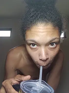 Trashy33 online show from 21, 5, 2026