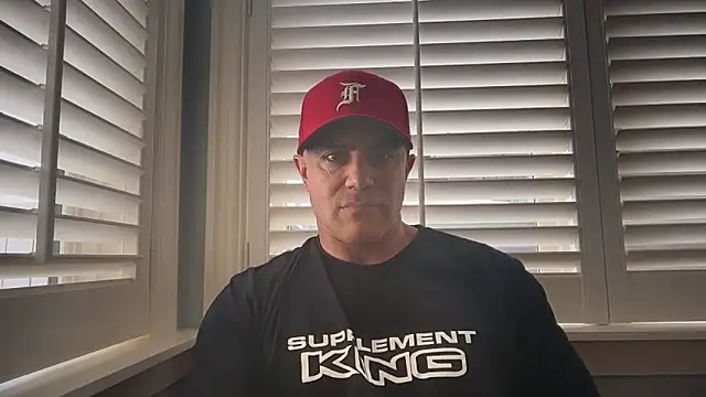 Snapshot of Bad_daddy21 chatting on 12, 3, 2026 Bad daddy21 online show from 12, 3, 2026