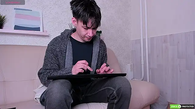 CalvinOwens online show from 7, 3, 2025