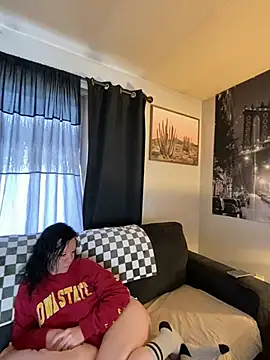 Snapshot of SidneyRaee chatting on 9, 12, 2024 SidneyRaee online show from 9, 12, 2024