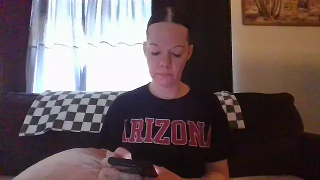 Snapshot of SidneyRaee chatting on 24, 1, 2025 SidneyRaee online show from 24, 1, 2025