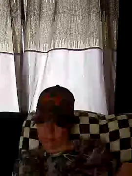 Snapshot of SidneyRaee chatting on 28, 2, 2025 SidneyRaee online show from 28, 2, 2025