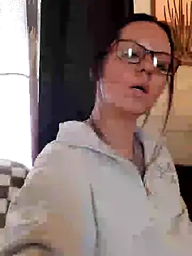 Snapshot of SidneyRaee chatting on 18, 3, 2025 SidneyRaee online show from 18, 3, 2025