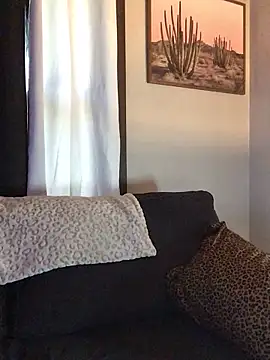 Snapshot of SidneyRaee chatting on 16, 9, 2025 SidneyRaee online show from 16, 9, 2025