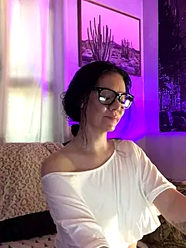 Snapshot of SidneyRaee chatting on 19, 9, 2025 SidneyRaee online show from 19, 9, 2025