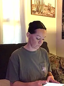 Snapshot of SidneyRaee chatting on 2, 10, 2025 SidneyRaee online show from 2, 10, 2025