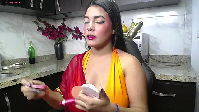 lakshmiraniii online show from 6, 3, 2025