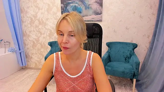 Sinty Devis online show from 7, 3, 2025