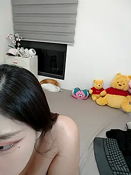 Snapshot of DandanBurgerking chatting on 14, 10, 2025 DandanBurgerking online show from 14, 10, 2025