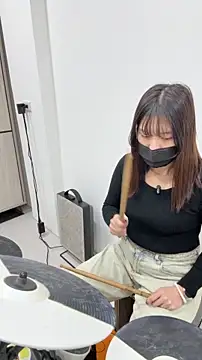 Snapshot of DandanBurgerking chatting on 17, 12, 2025 DandanBurgerking online show from 17, 12, 2025