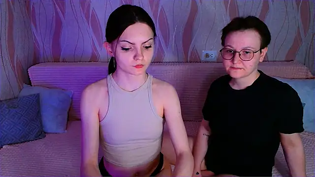  crazy baby  online show from 28, 4, 2026