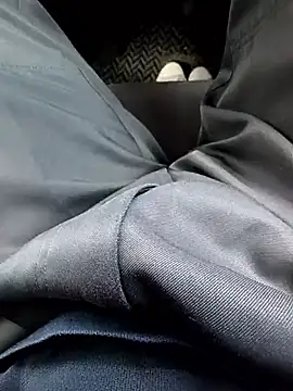 Snapshot of mjiyk1130 chatting on 17, 9, 2025 mjiyk1130 online show from 17, 9, 2025