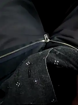 Snapshot of mjiyk1130 chatting on 3, 10, 2025 mjiyk1130 online show from 3, 10, 2025