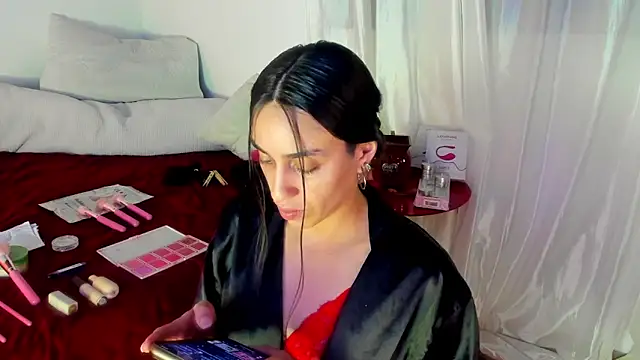 Snapshot of Milan_Rouxx chatting on 15, 2, 2026 Milan Rouxx online show from 15, 2, 2026