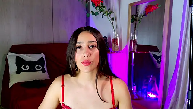 Milan Rouxx online show from 9, 8, 2026