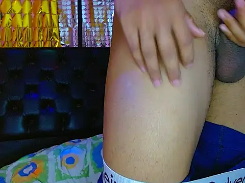 Snapshot of ray_and_666 chatting on 14, 2, 2026 ray and 666 online show from 14, 2, 2026