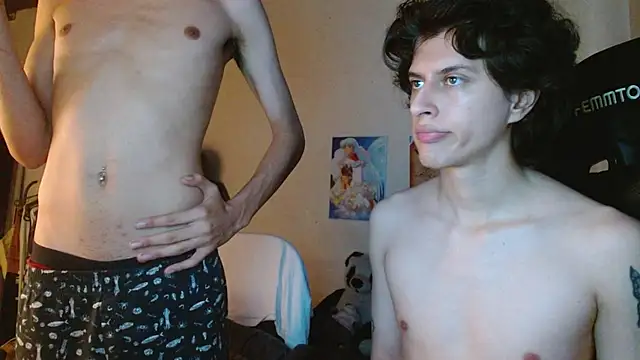 Snapshot of angelitofemboy chatting on 9, 2, 2025 angelitofemboy online show from 9, 2, 2025