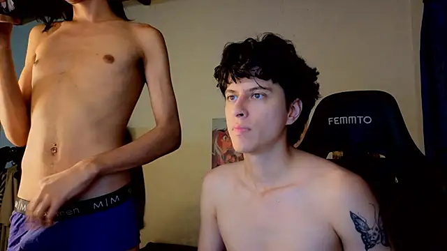 Snapshot of angelitofemboy chatting on 12, 9, 2025 angelitofemboy online show from 12, 9, 2025