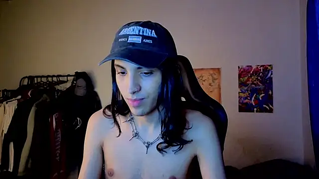 Snapshot of angelitofemboy chatting on 19, 9, 2025 angelitofemboy online show from 19, 9, 2025