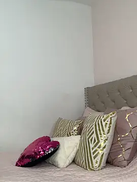 ImAlicee online show from 10, 10, 2025