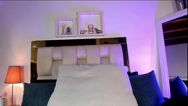 emmy r online show from 8, 4, 2026