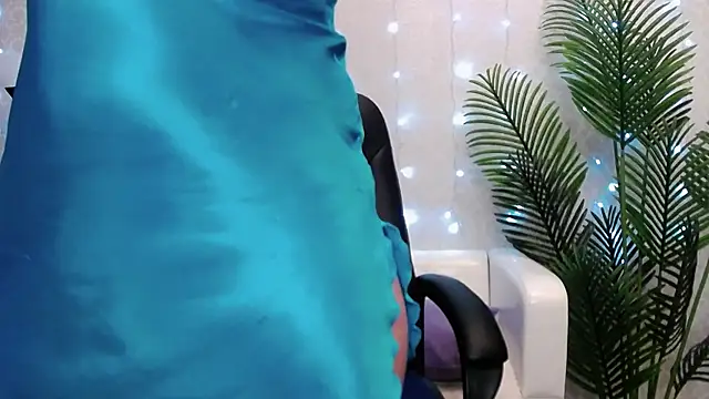 Camelia Lillie online show from 23, 3, 2026