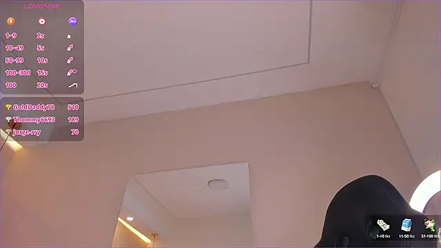 Snapshot of VioletaAbel chatting on 17, 1, 2025 VioletaAbel online show from 17, 1, 2025