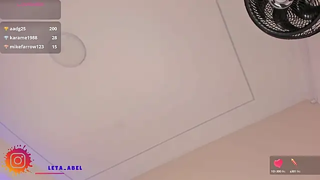 Snapshot of VioletaAbel chatting on 24, 2, 2025 VioletaAbel online show from 24, 2, 2025