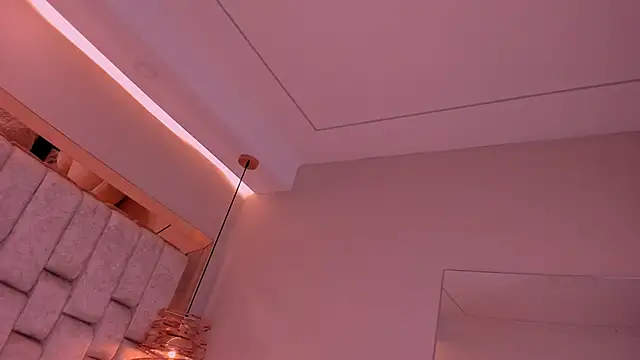 Snapshot of VioletaAbel chatting on 24, 11, 2025 VioletaAbel online show from 24, 11, 2025