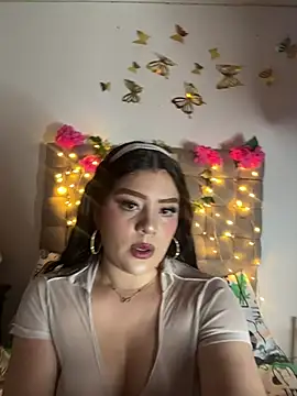 Snapshot of Jullieetta chatting on 26, 6, 2026 Jullieetta online show from 26, 6, 2026