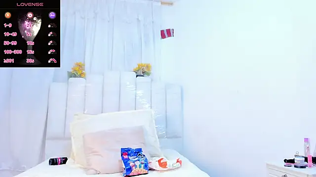 RoxannaBlanche online show from 23, 12, 2025