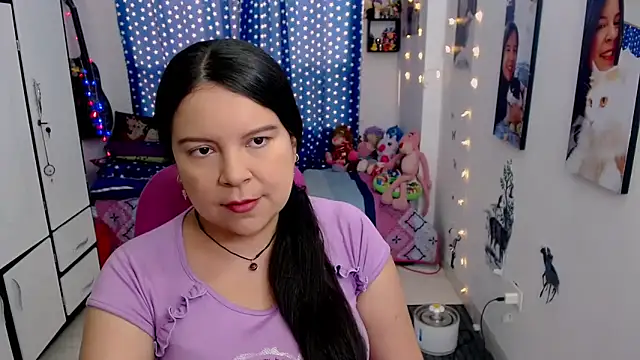 Snapshot of claryssa_ chatting on 18, 1, 2025 claryssa online show from 18, 1, 2025