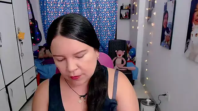 Snapshot of claryssa_ chatting on 11, 9, 2025 claryssa online show from 11, 9, 2025